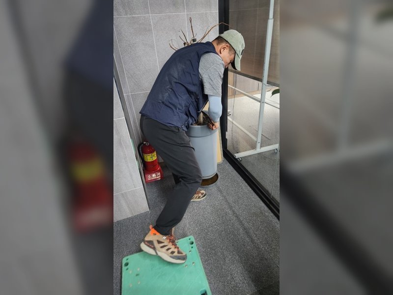 죽은 화분 내용물 분리