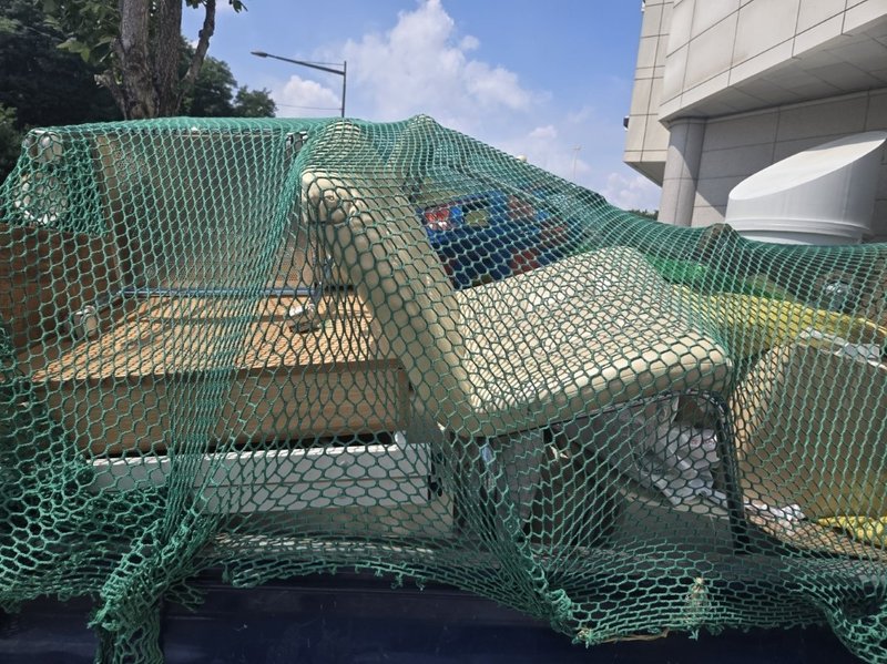 트럭에 적재된 폐기물