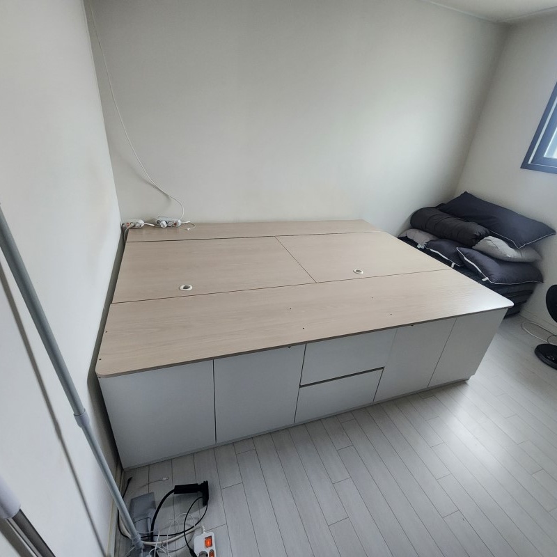 서울 도봉구 쌍문동 벙커침대 철거 작업 대표 이미지