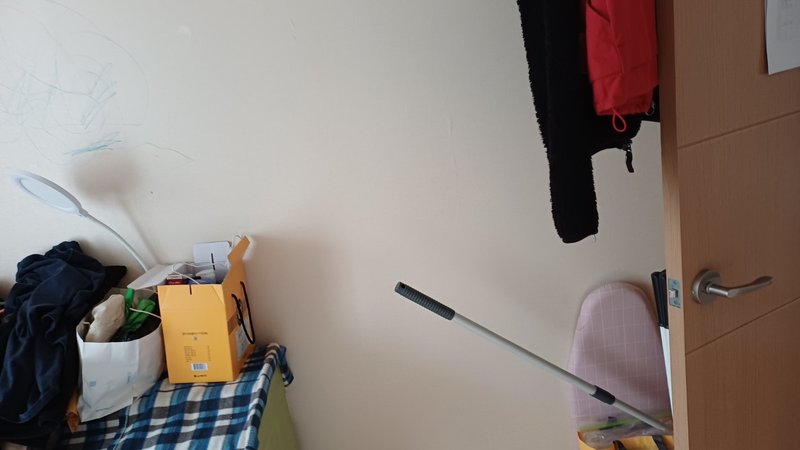 또 다른 책장 분해 과정